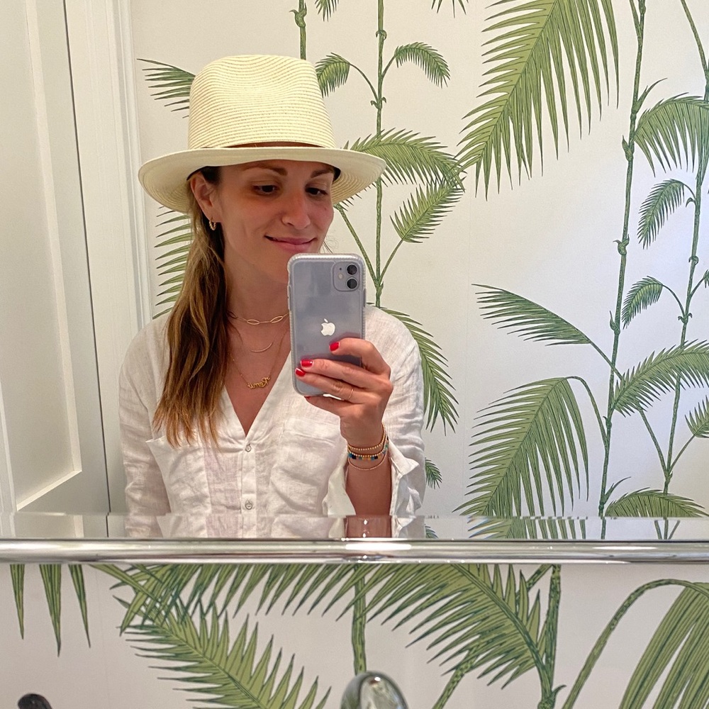 Meet your Posher, Alexandra